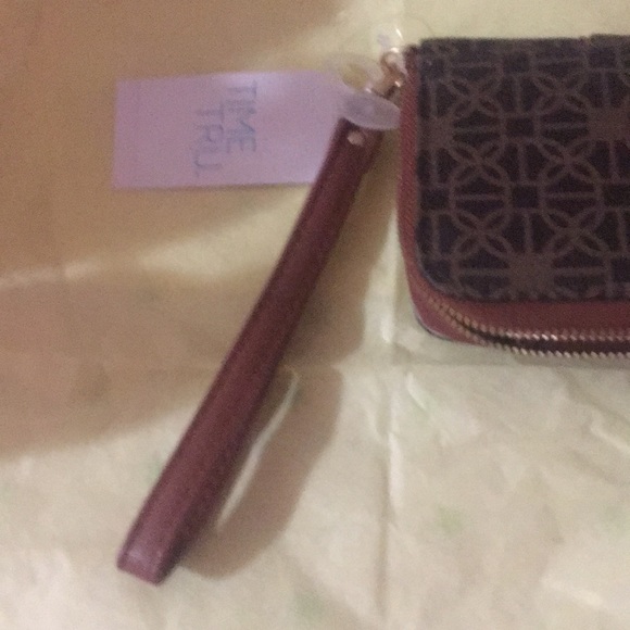 Wallet - Picture 2 of 3